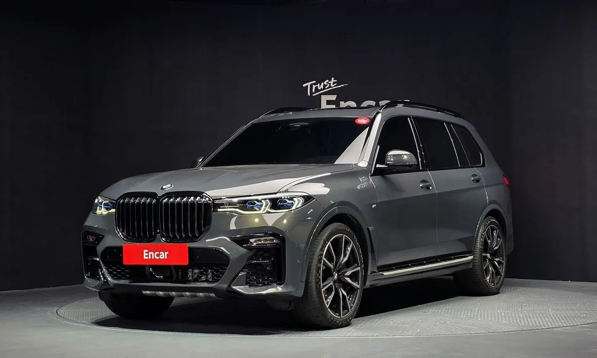 BMW X7 — фото 1