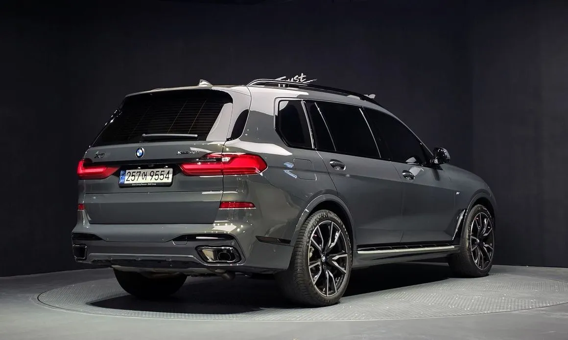 BMW X7 — фото 4
