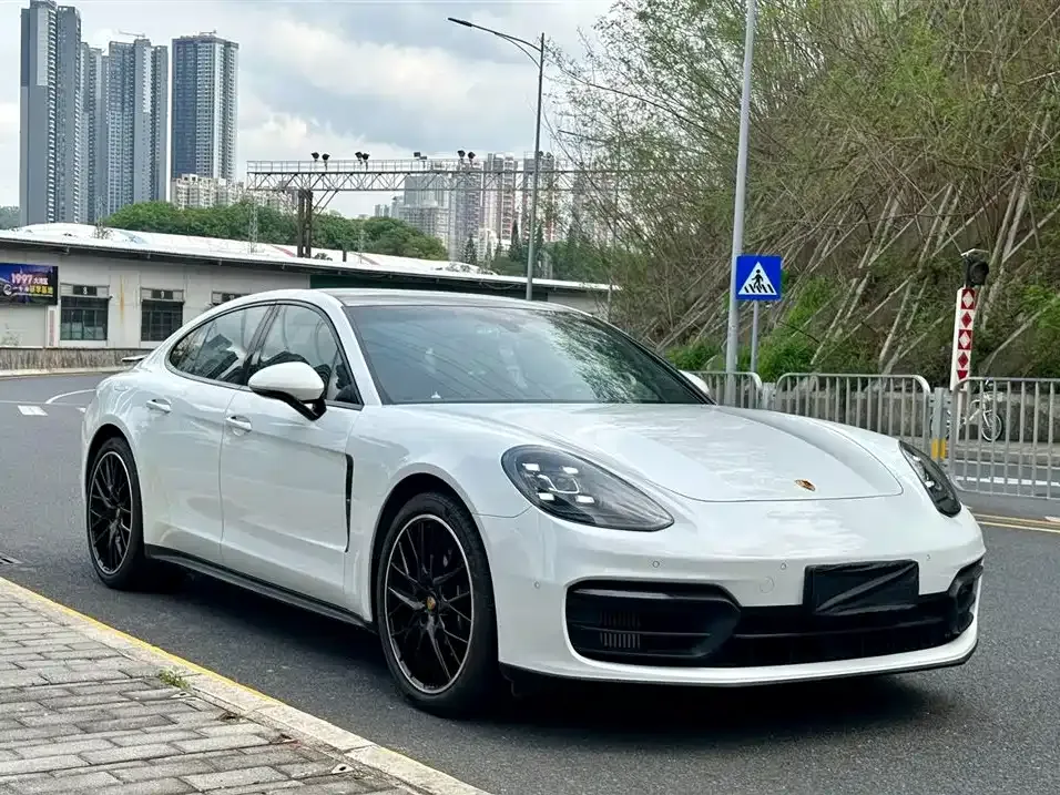 Porsche Panamera — фото 7