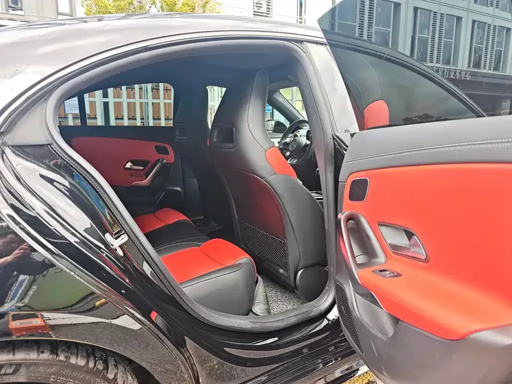 Mercedes-Benz CLA AMG — фото 3