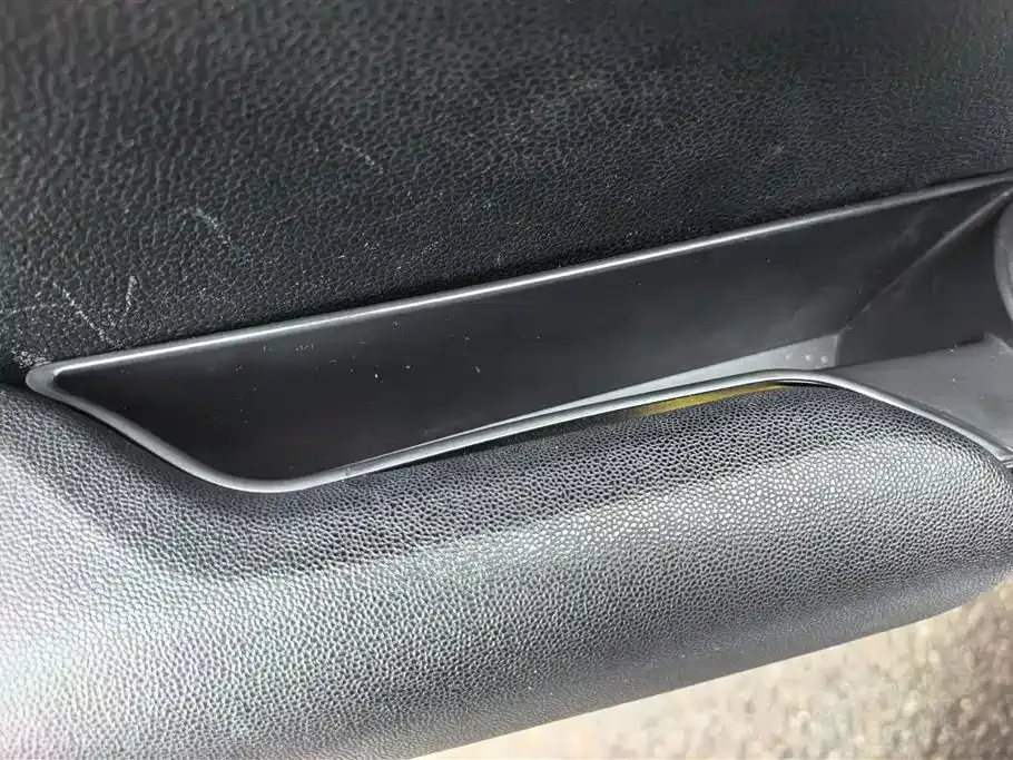 Geely Galaxy L6 — фото 10