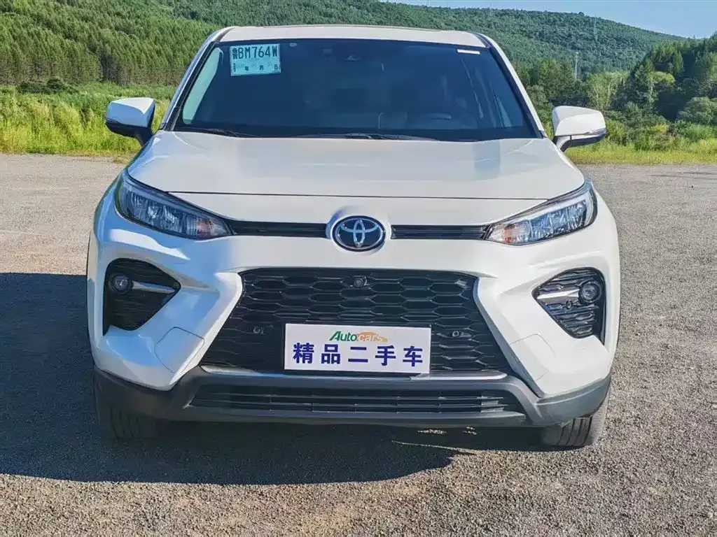 Toyota Wildlander — фото 7