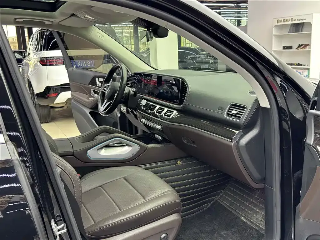 Mercedes-Benz GLE — фото 3
