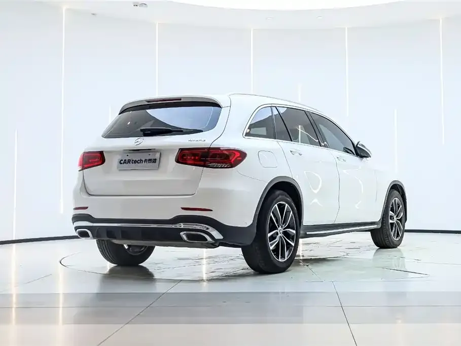 Mercedes-Benz GLC — фото 10