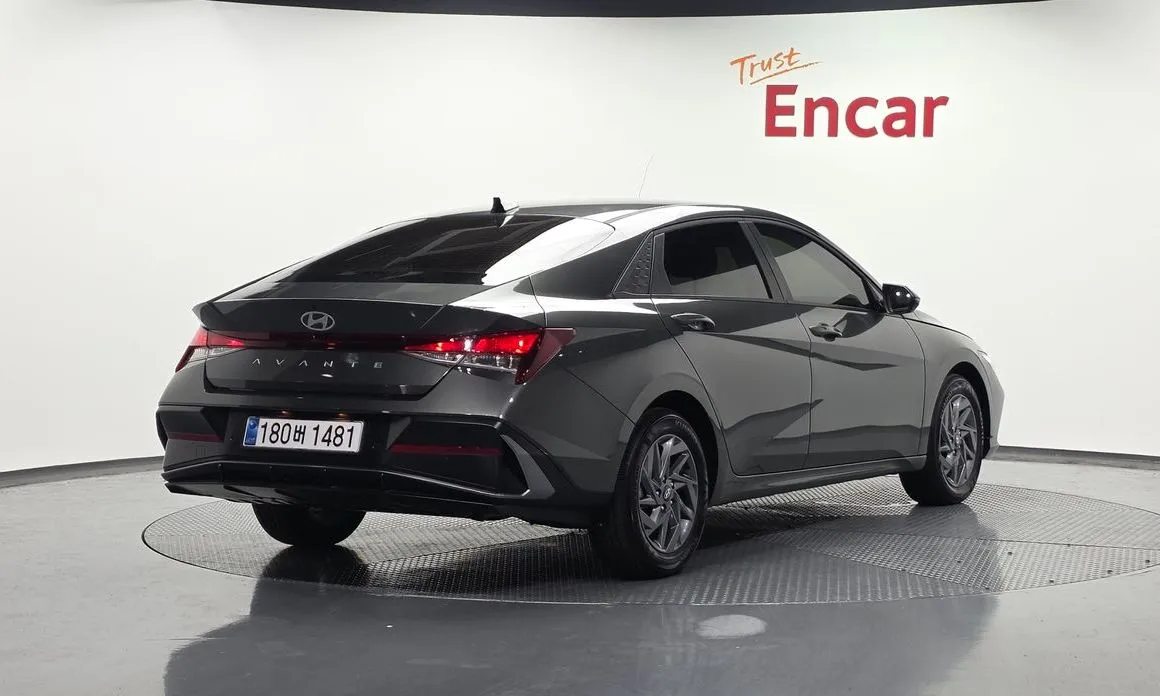 Hyundai AVANTE — фото 6