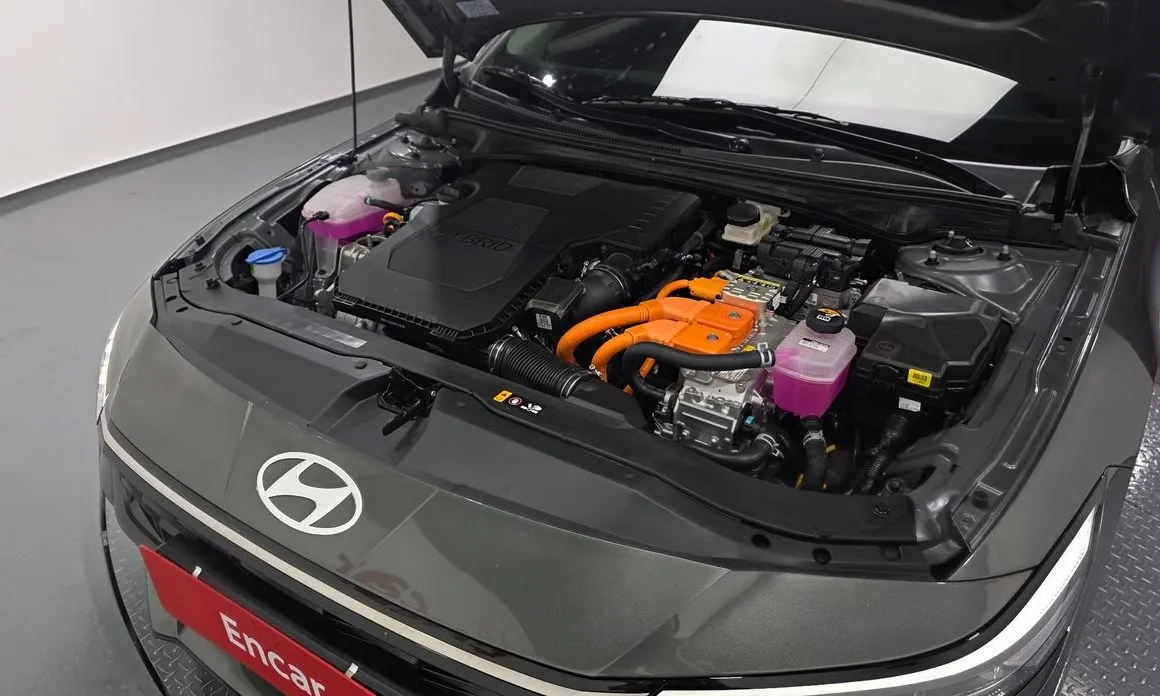 Hyundai AVANTE — фото 3