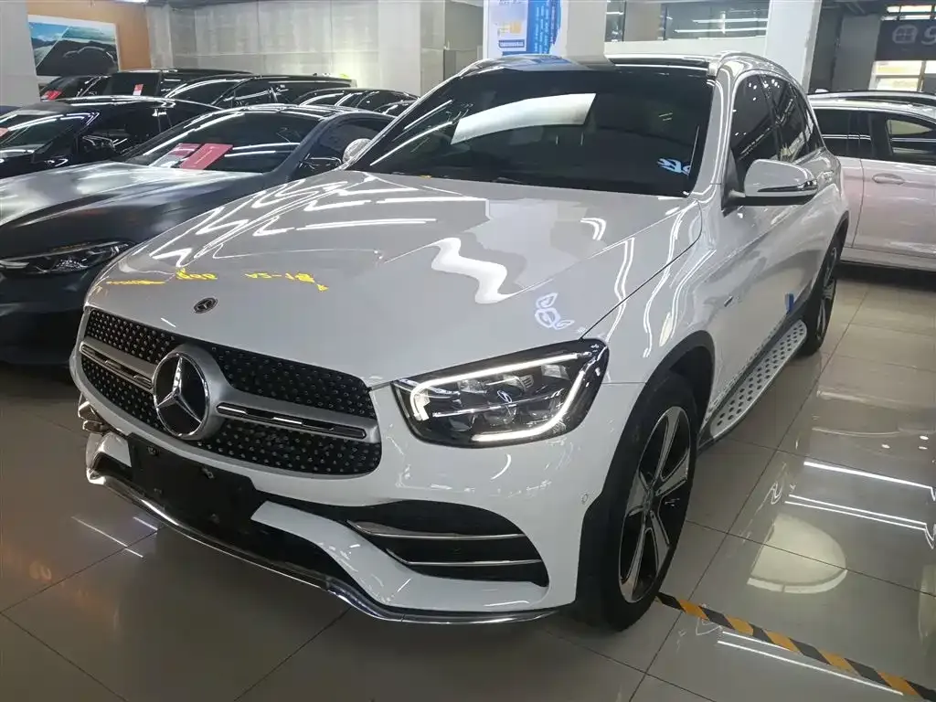 Mercedes-Benz GLC — фото 10