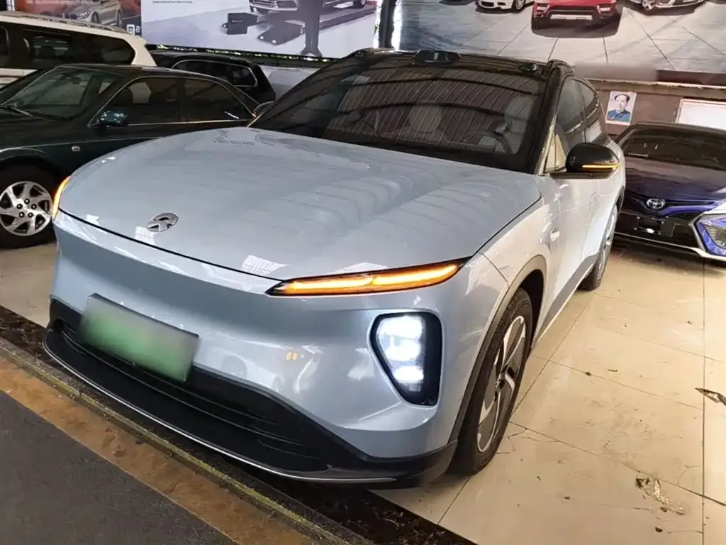 NIO EC6 — фото 10