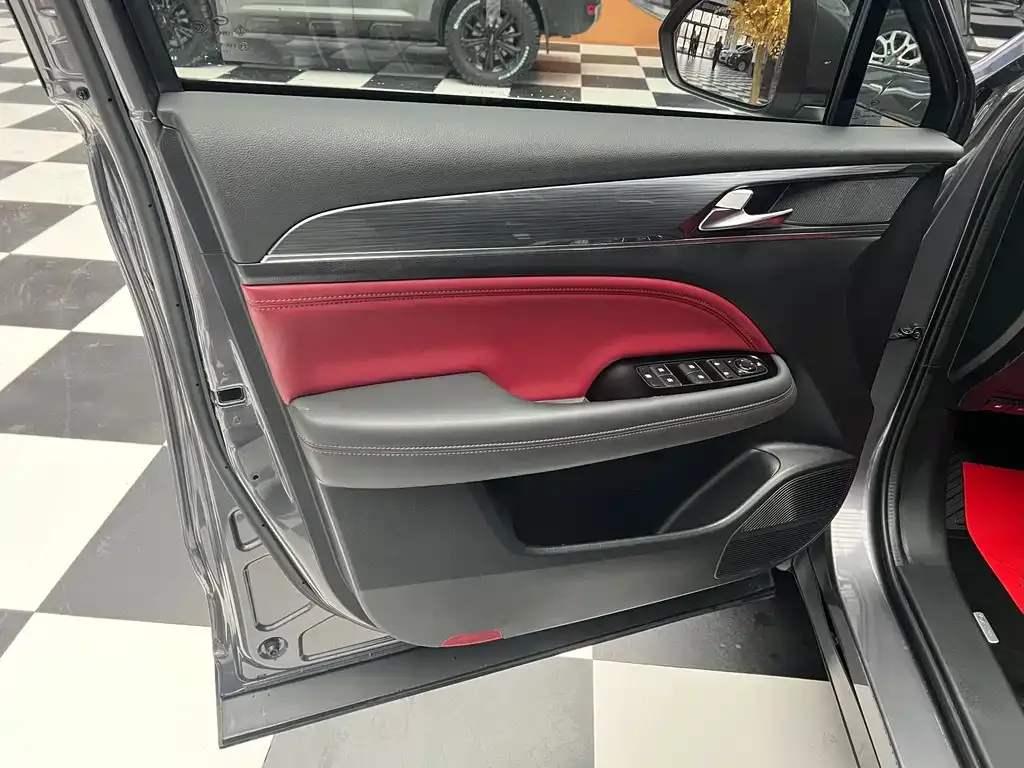 GAC Motor GS4 Plus — фото 9