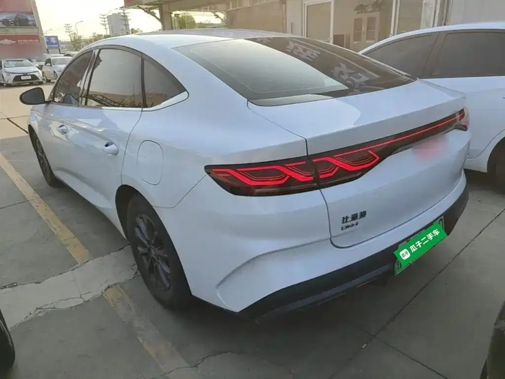 BYD Qin L — фото 3