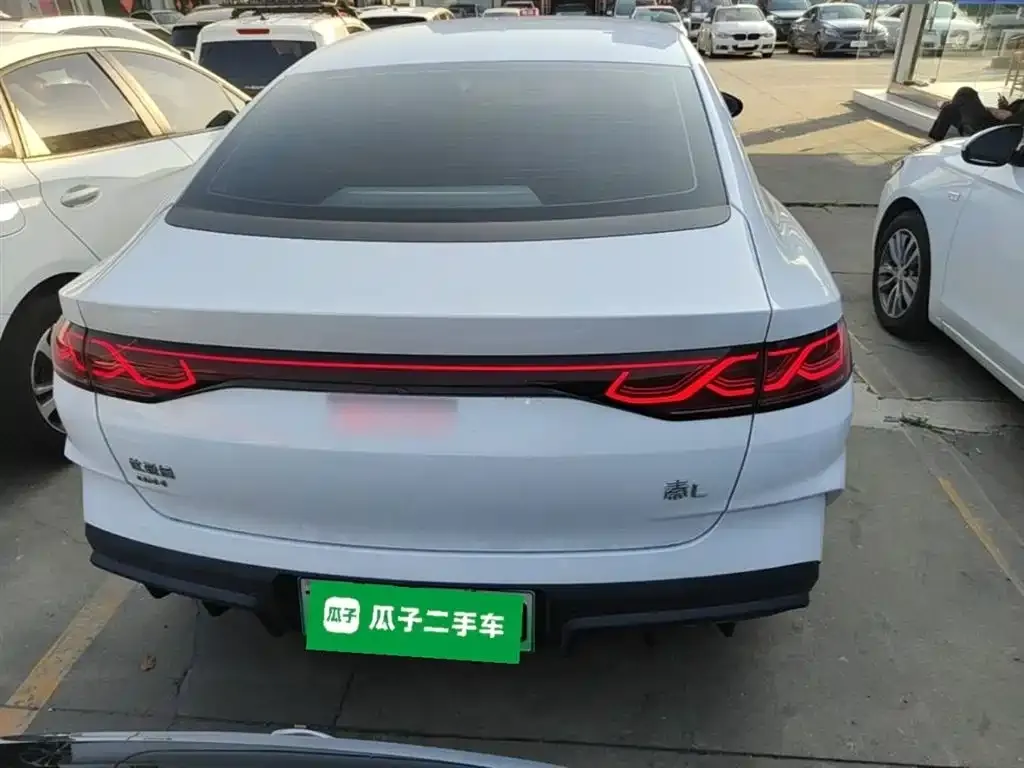 BYD Qin L — фото 7