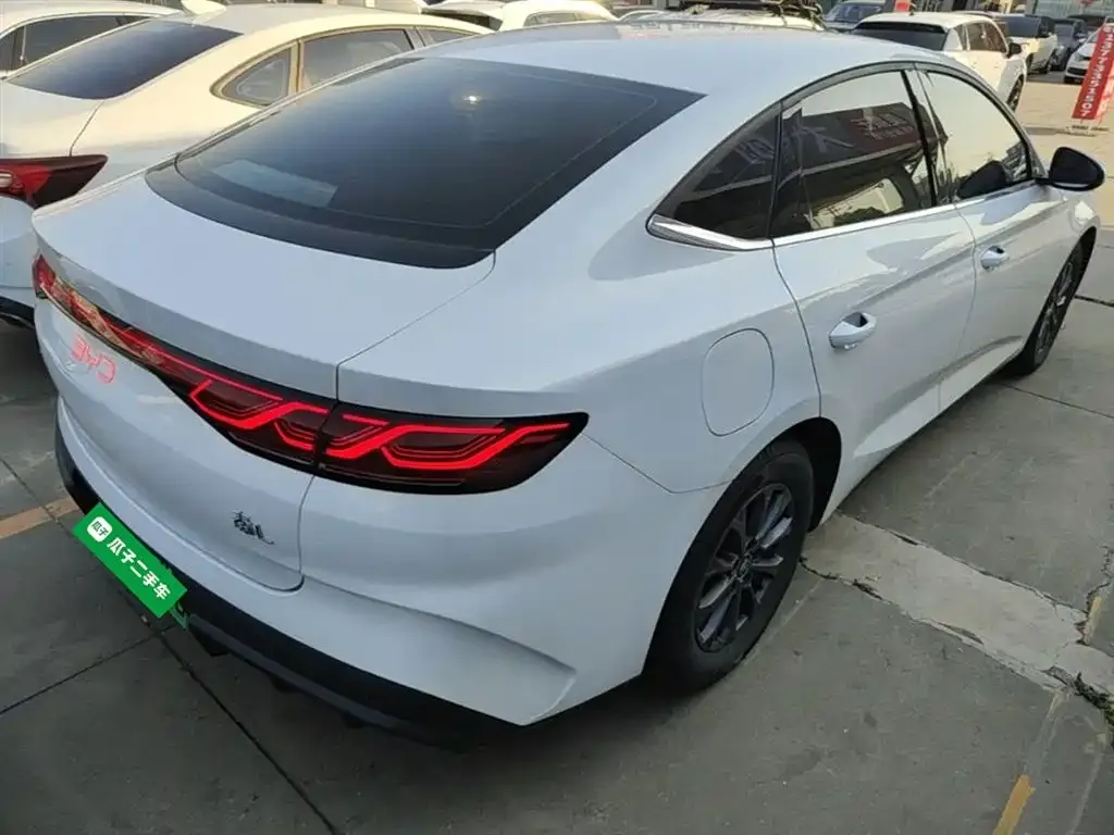 BYD Qin L — фото 4