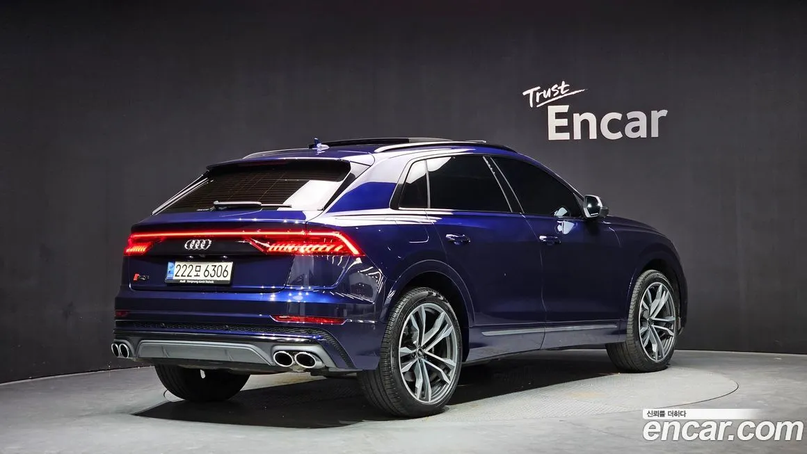 Audi Q8 — фото 2