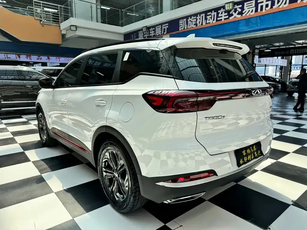 Chery Tiggo 7 — фото 5