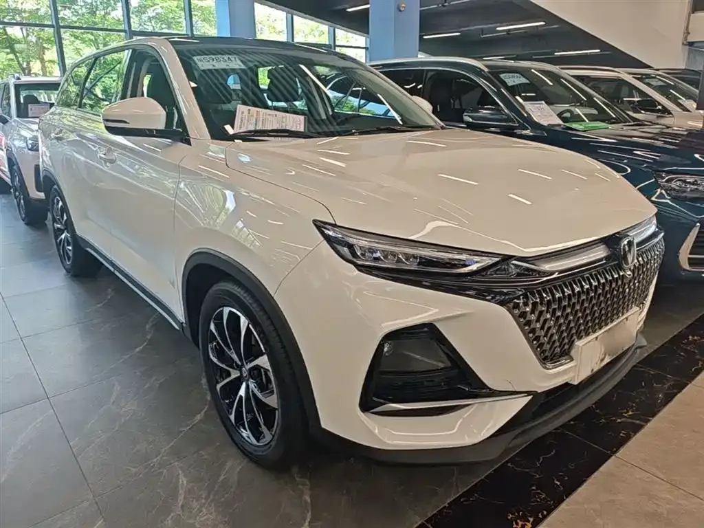 Changan X7 PLUS — фото 10