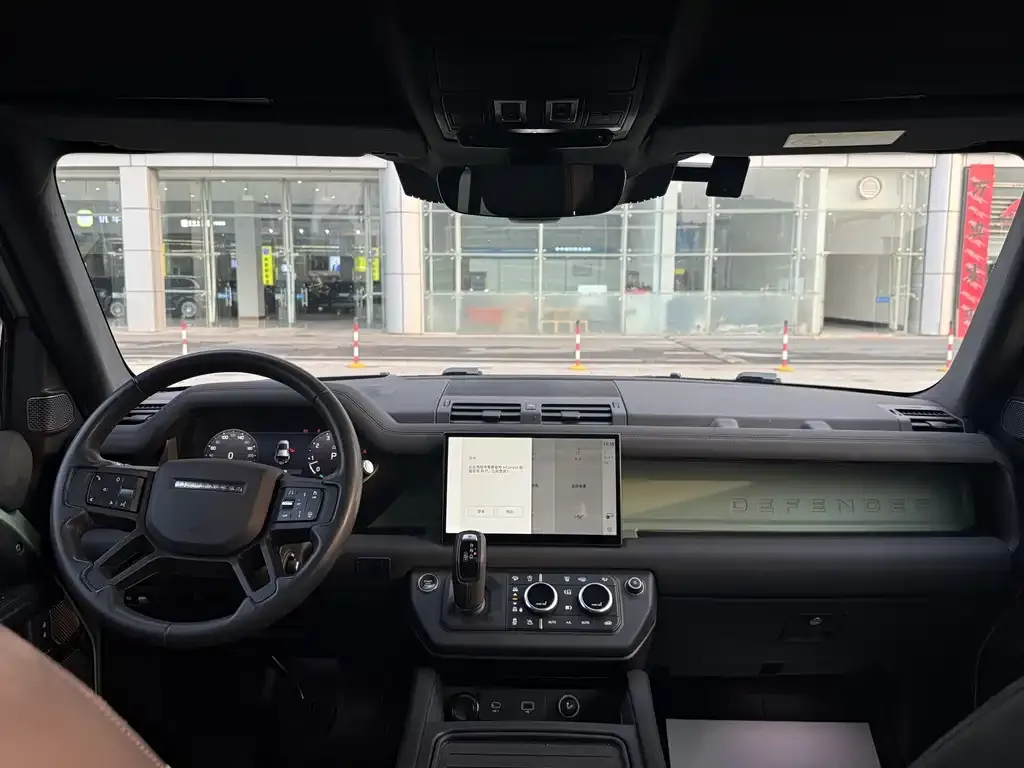 Land Rover Defender — фото 2