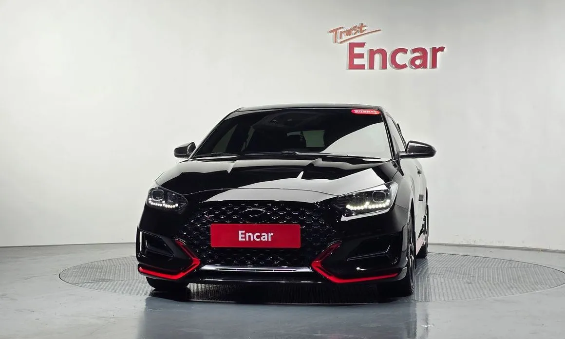 Hyundai Veloster — фото 2