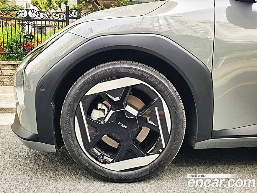 Kia EV4 — фото 4