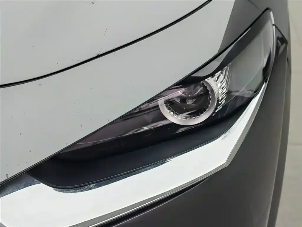 Mazda CX-30 — фото 4