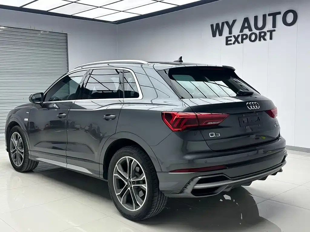 Audi Q3 — фото 10