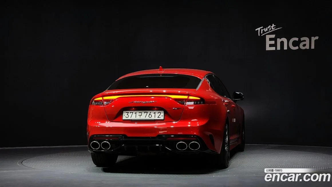Kia Stinger — фото 10