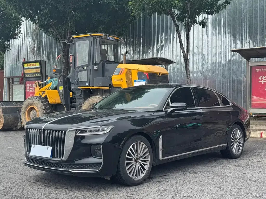 Hongqi H9 — фото 1