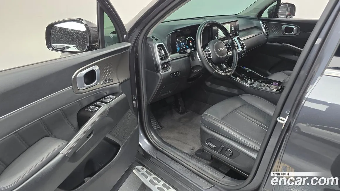 Kia Sorento — фото 10
