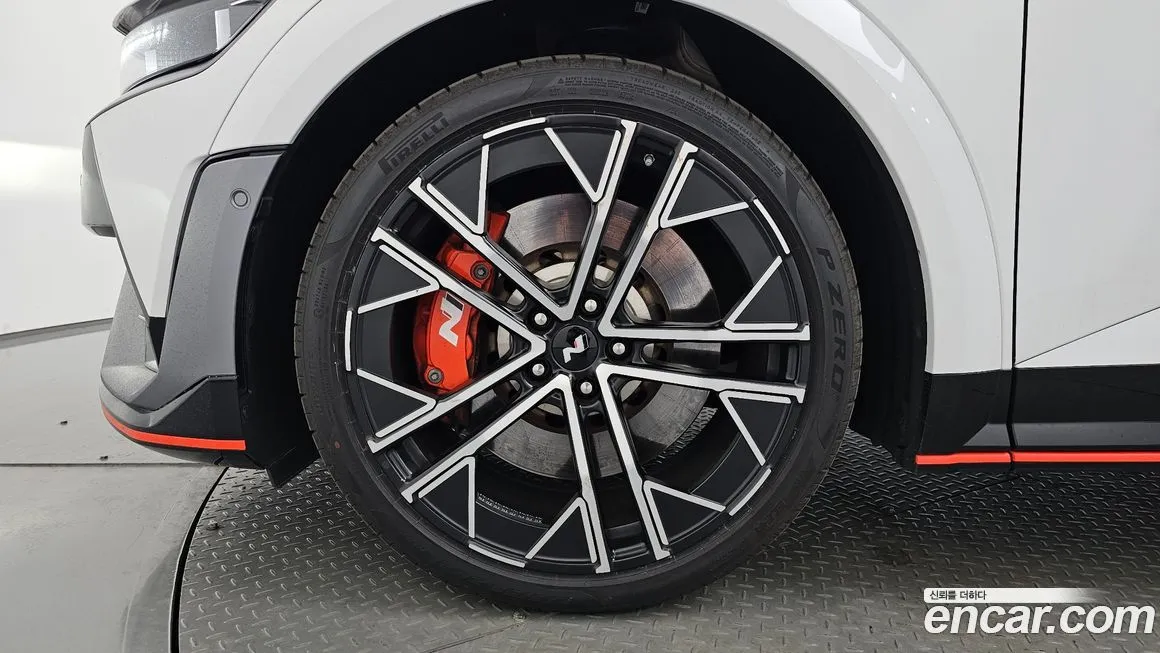 Hyundai Ioniq5 — фото 9