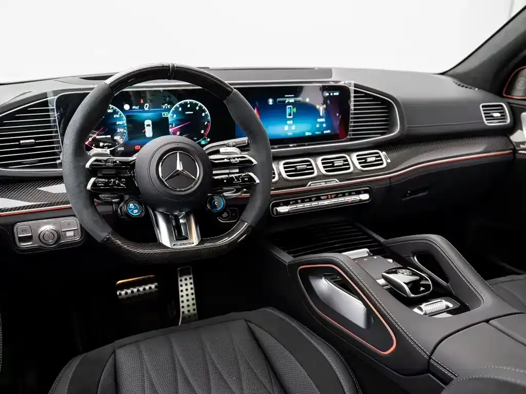 Mercedes-Benz GLS AMG — фото 9