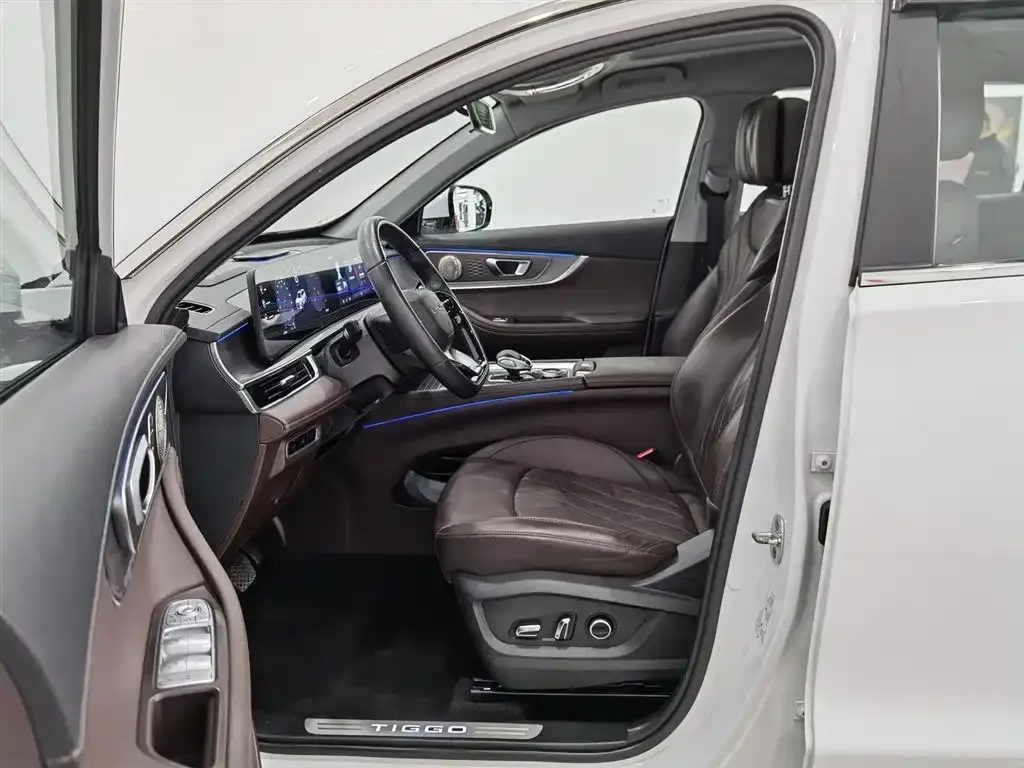 Chery Tiggo 8 PRO — фото 10