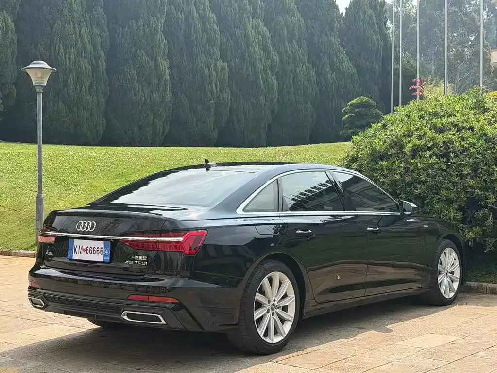 Audi A6L — фото 6