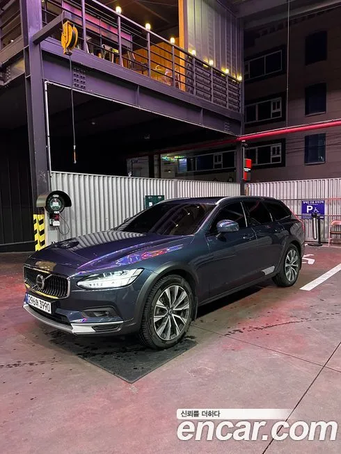 Volvo V90 — фото 2