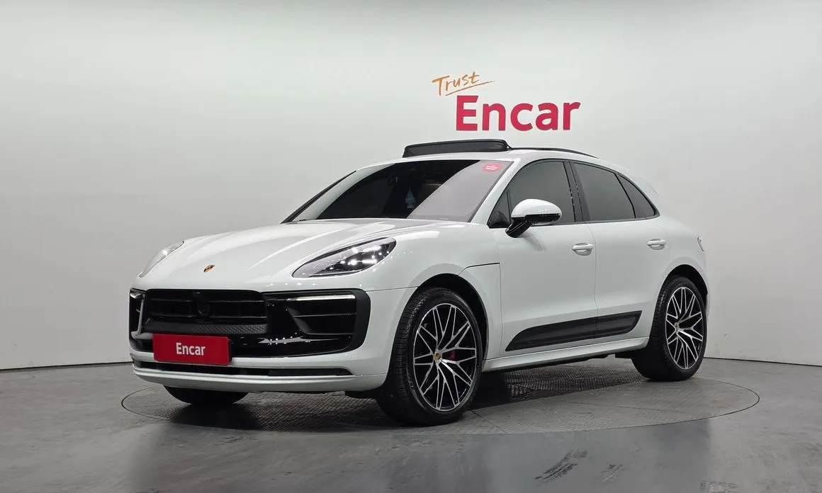 Porsche Macan — фото 1