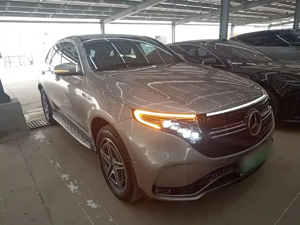 Mercedes-Benz EQC — фото 3