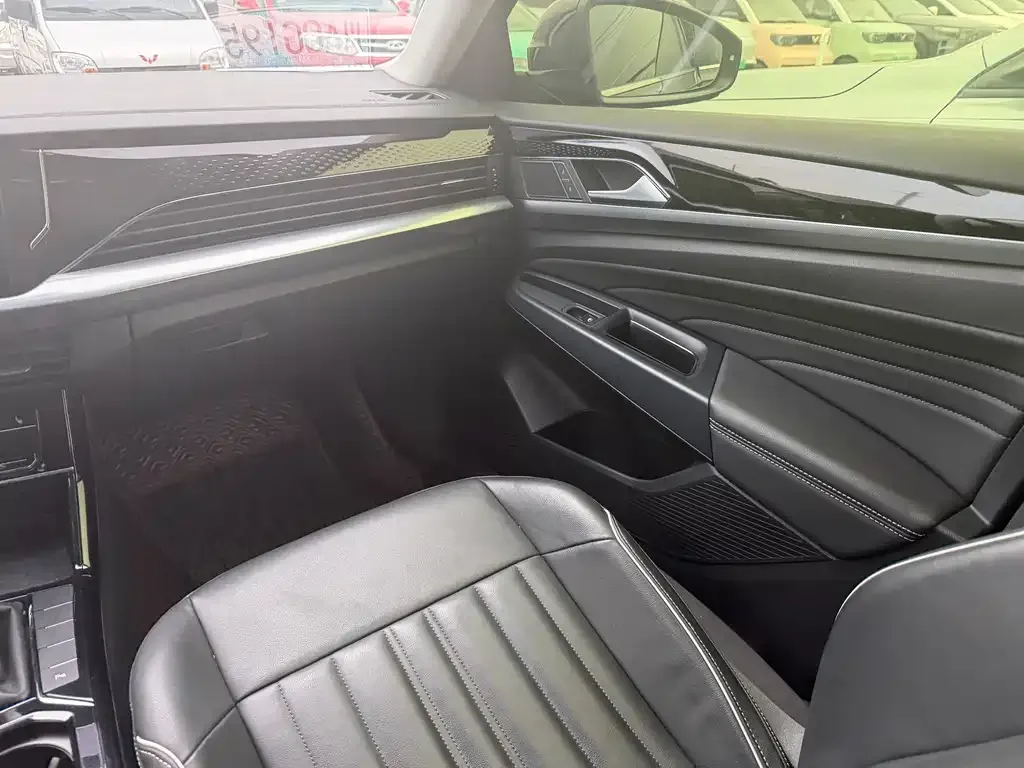 Volkswagen Passat — фото 9