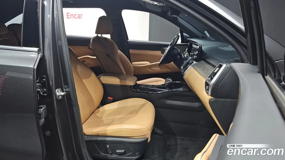 Kia Sorento — фото 6
