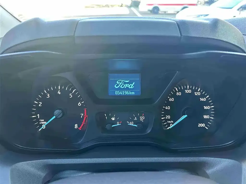 Ford Tourneo — фото 2