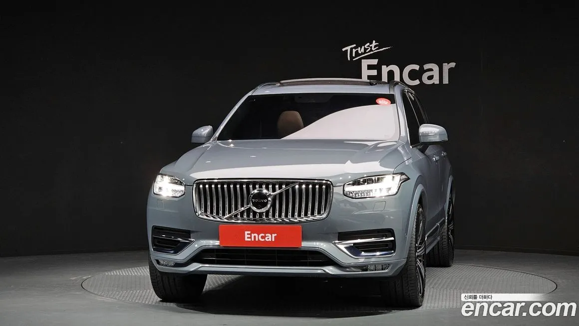 Volvo XC90 — фото 3