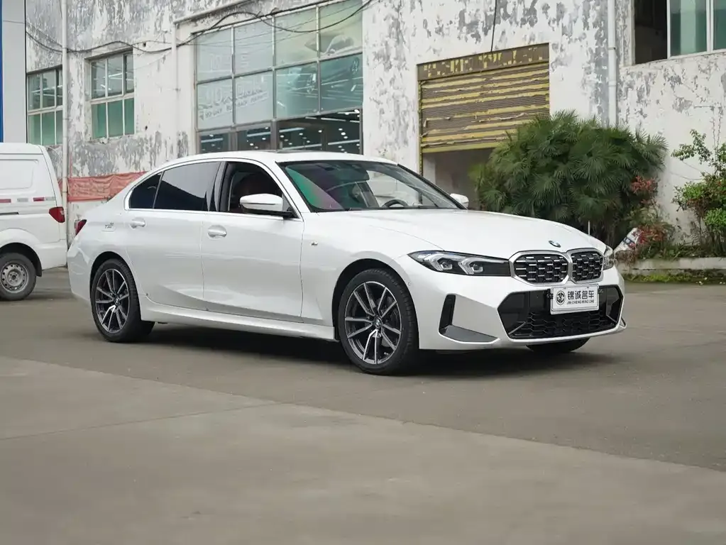 BMW 3 Series — фото 10