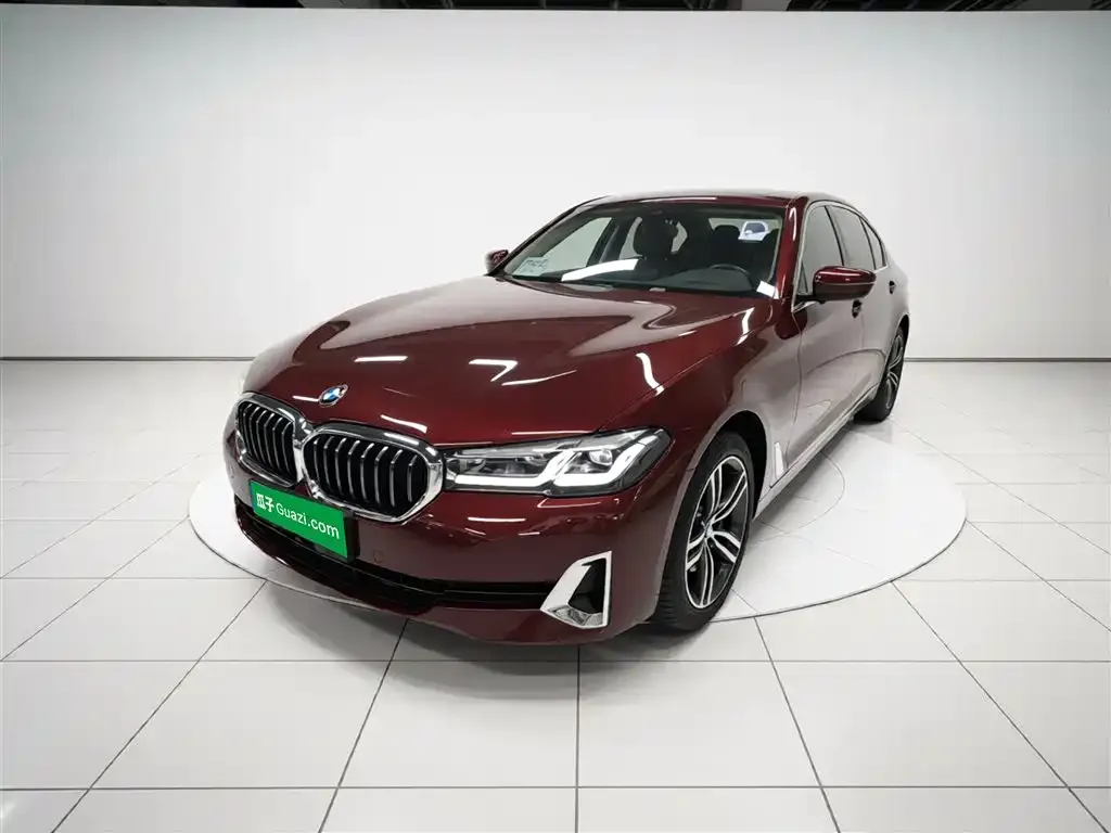 BMW 5 Series — фото 5