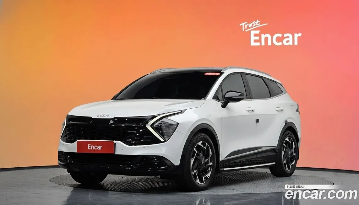 Kia Sportage — фото 1