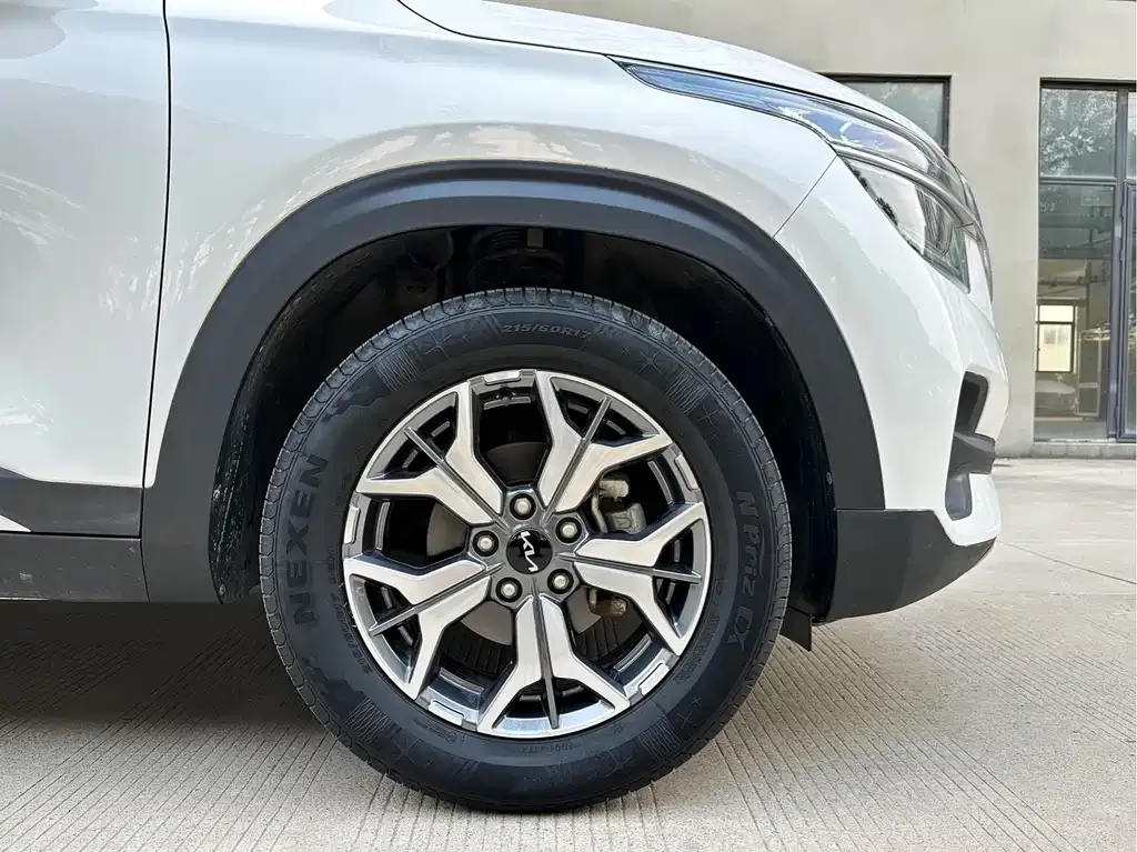 Kia KX3 — фото 5