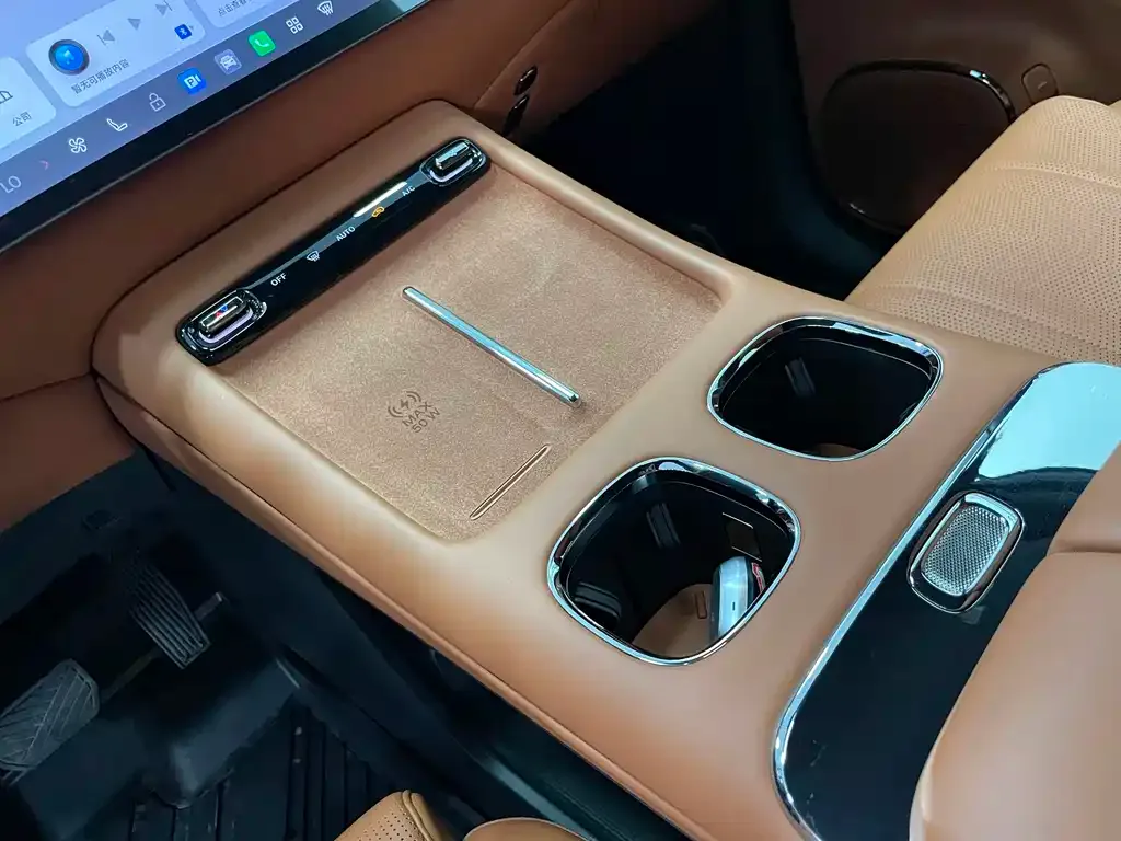 GAC Motor Trumpchi S7 — фото 10
