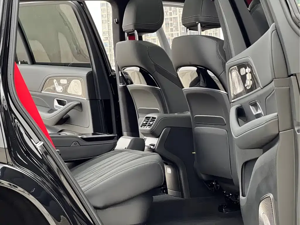 Mercedes-Benz GLS AMG — фото 6