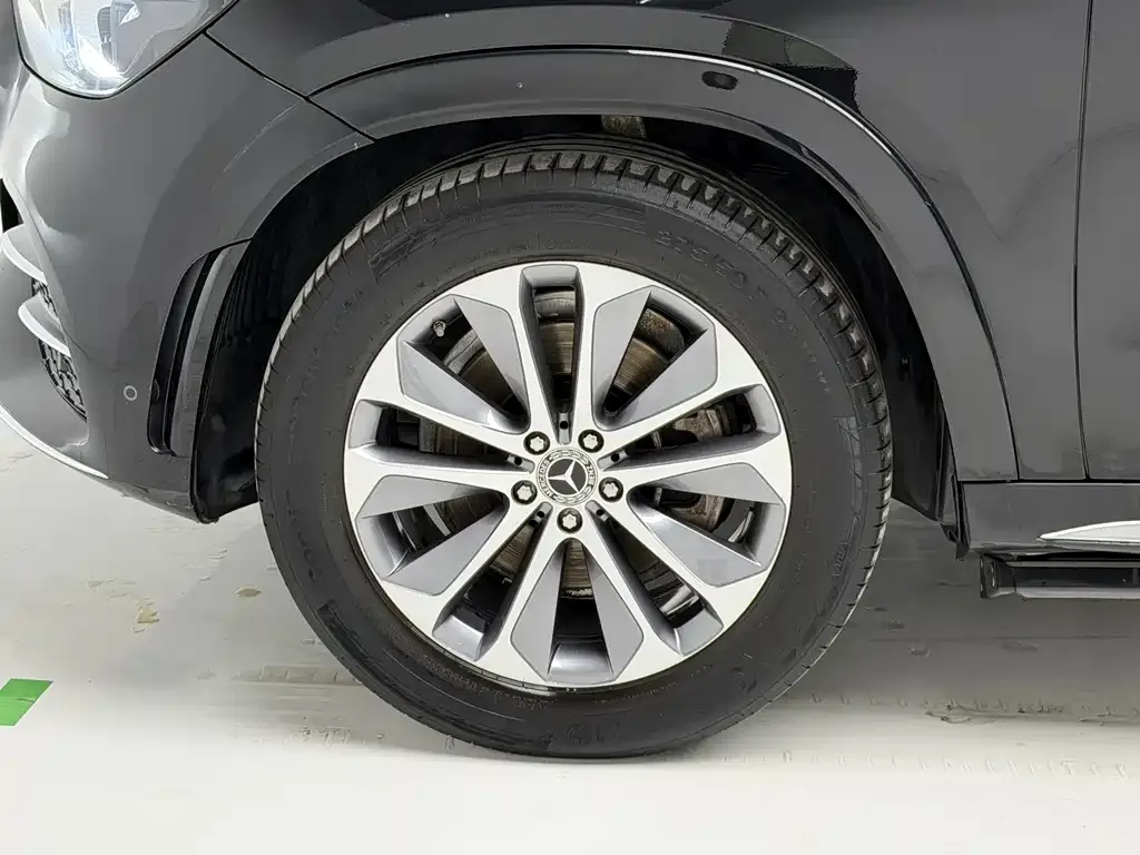 Mercedes-Benz GLE — фото 10
