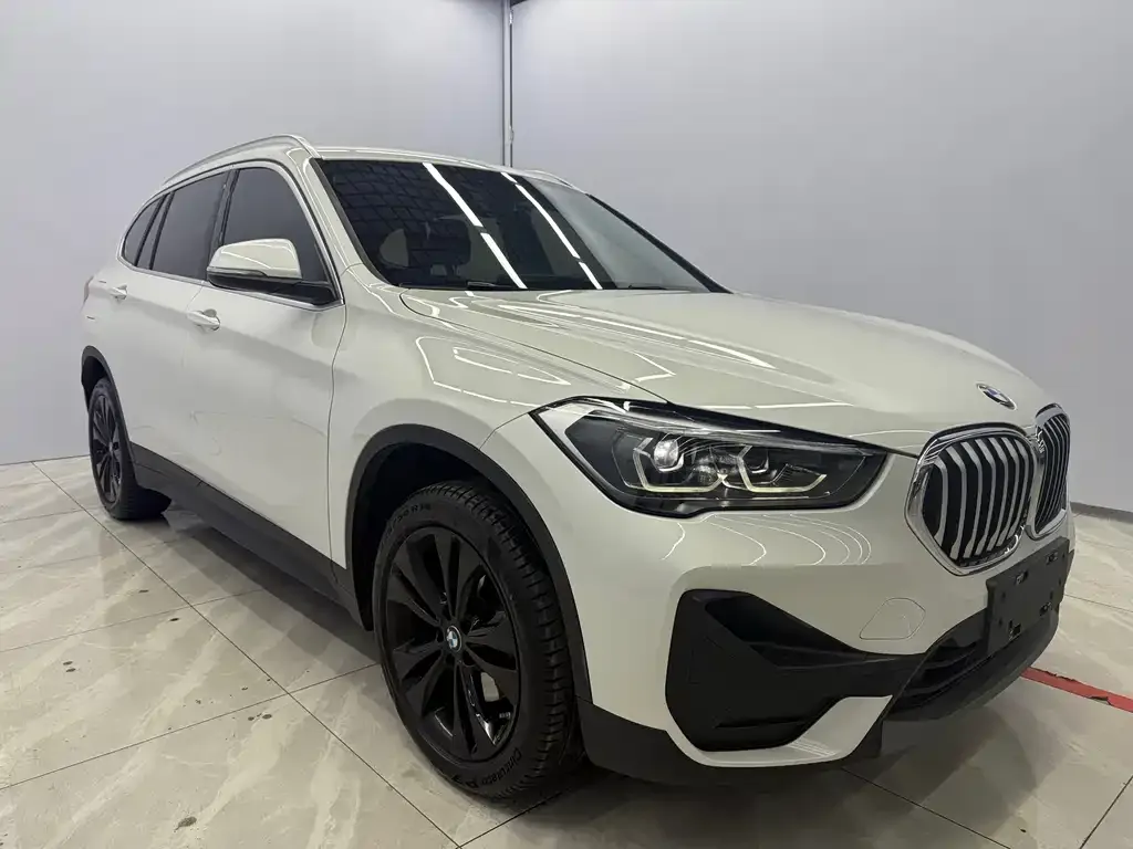 BMW X1 — фото 2