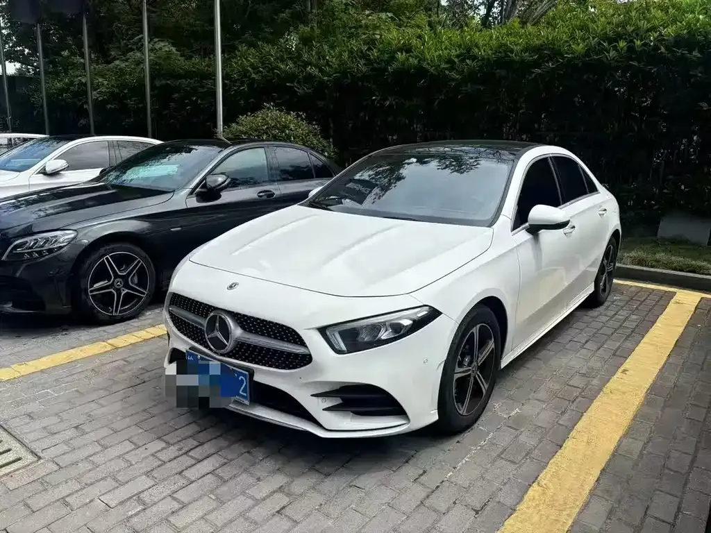 Mercedes-Benz A-Class — фото 1