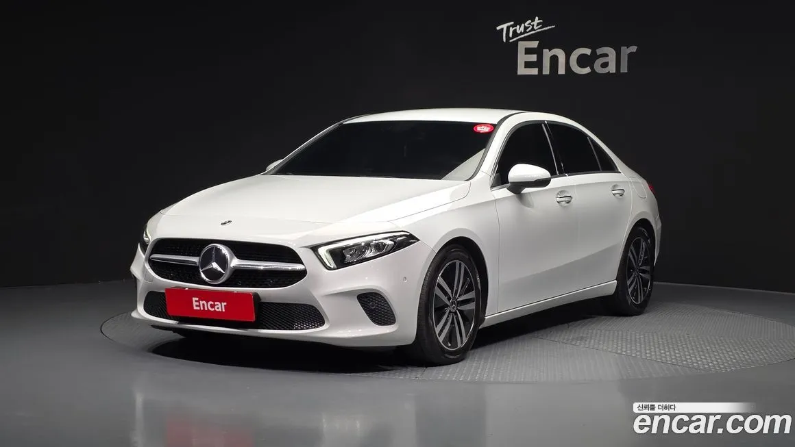 Mercedes-Benz A-Class — фото 1