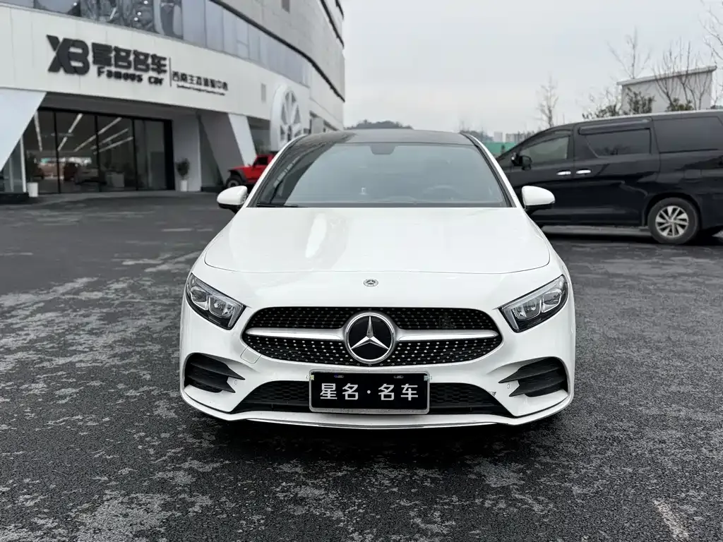 Mercedes-Benz A-Class — фото 10