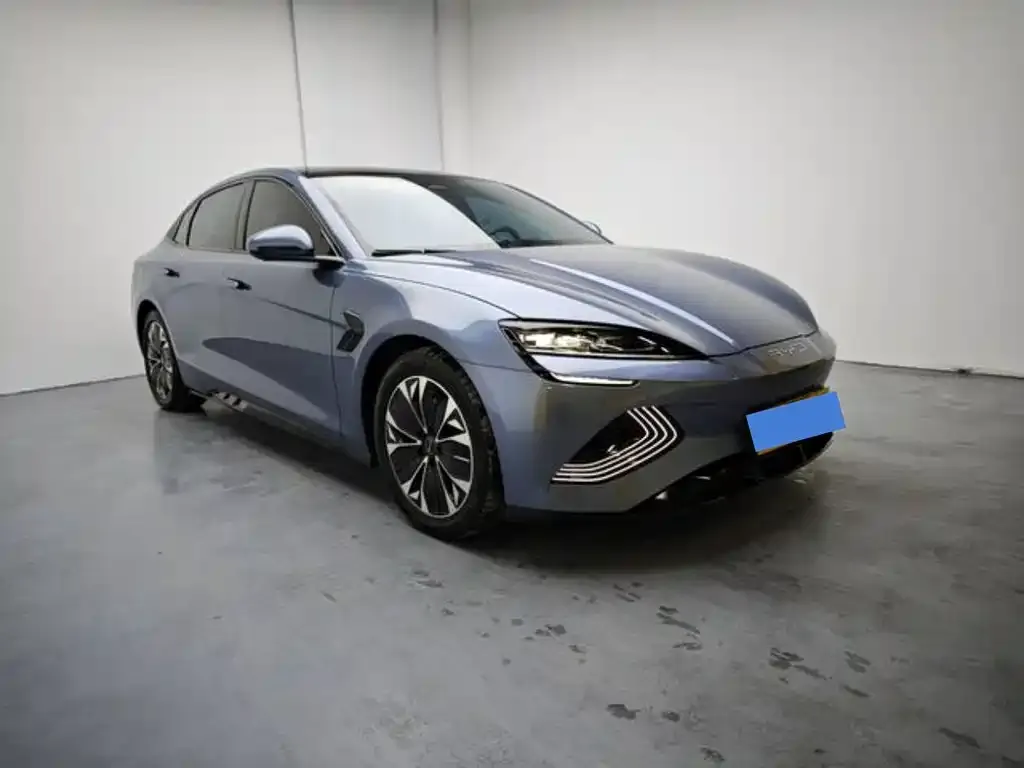 BYD Seal — фото 6